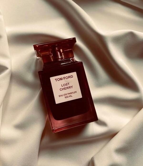 Tom Ford Lost Cherry style