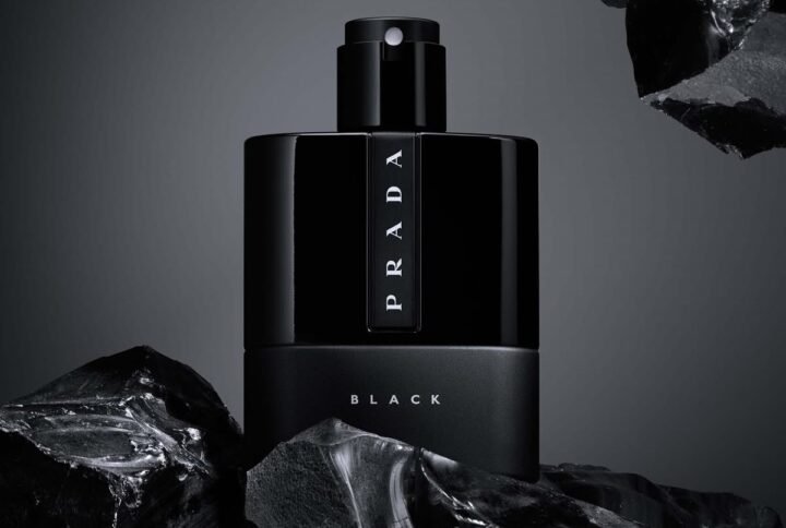 Luna Rossa Black Prada perfume
