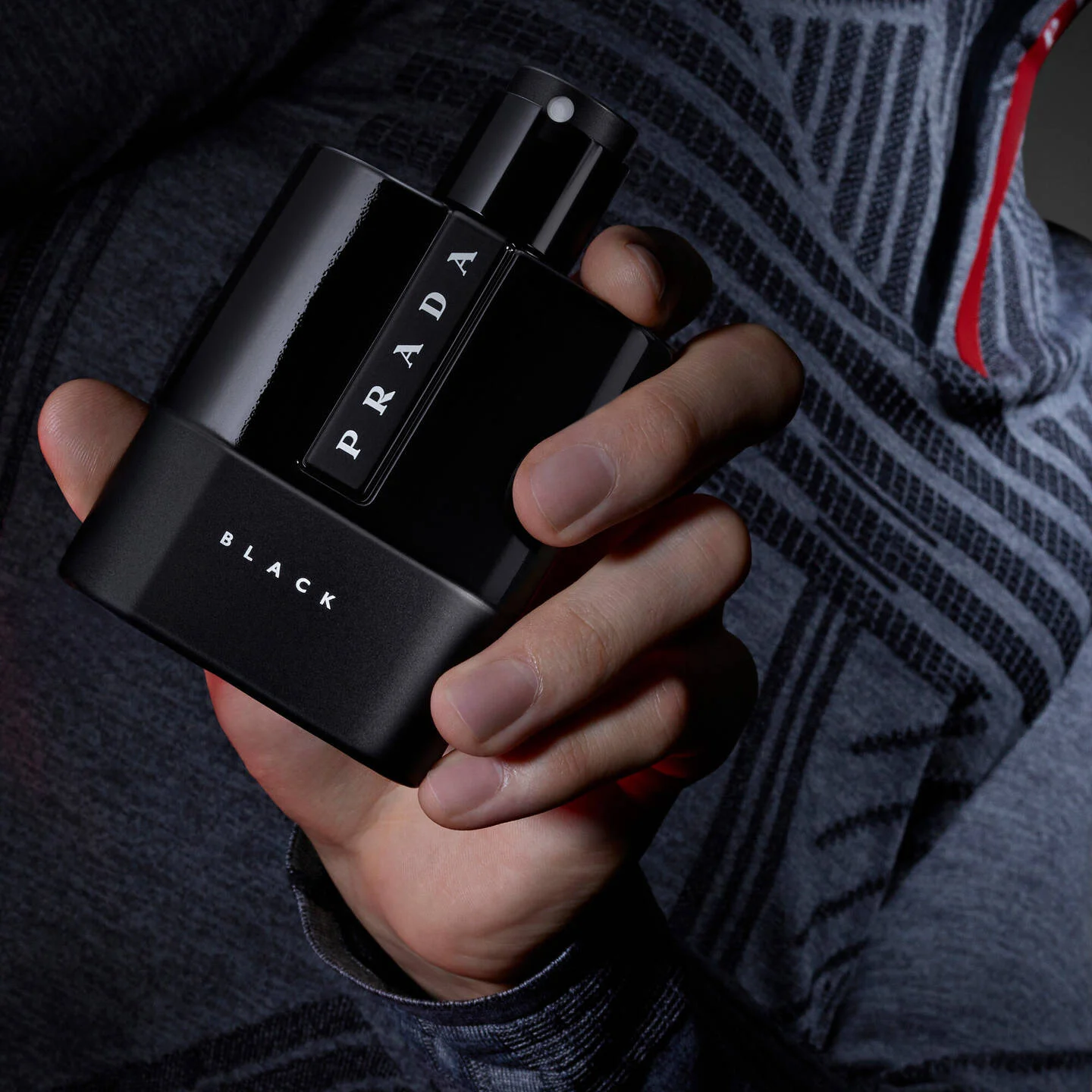 PRADA_LUNA_ROSSA_BLACK_alt3