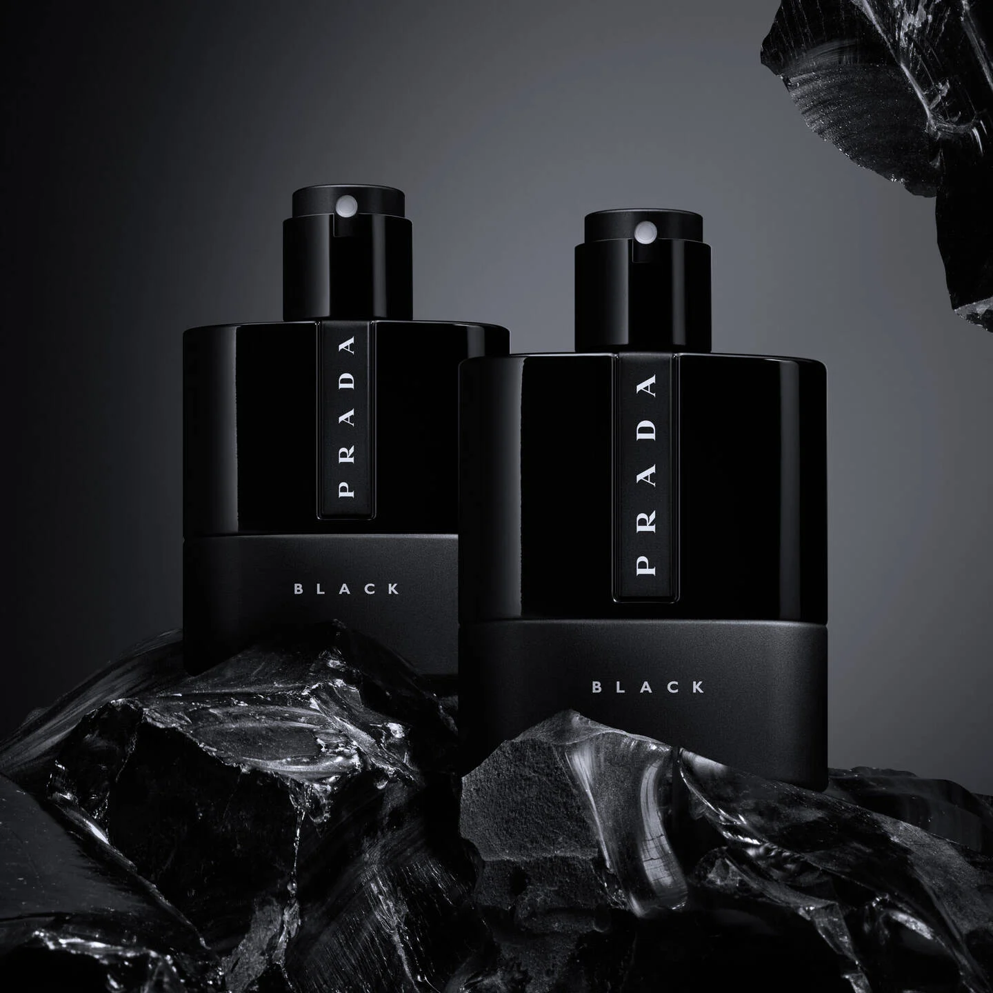 PRADA_LUNA_ROSSA_BLACK_alt5